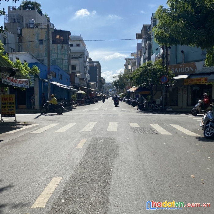 Bán gấp nhà 4 tầng mtkd đường tân khai, p4, quận 11