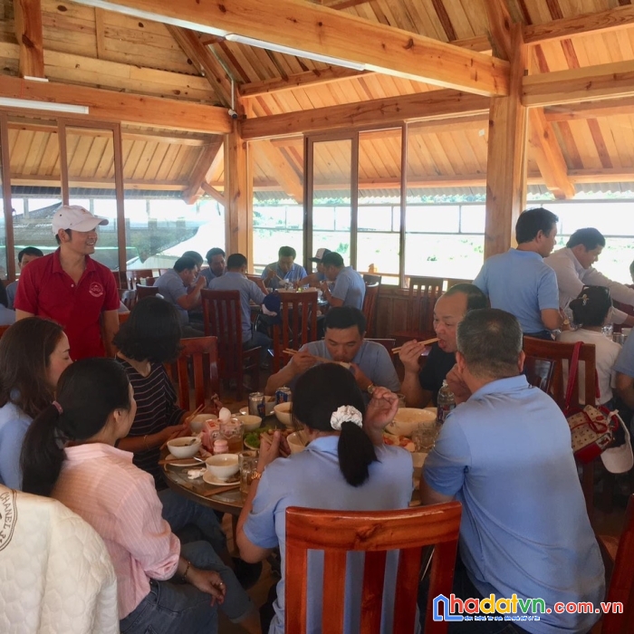 Chính chủ cần sang nhượng gấp nhà hàng cơm niêu-trạm dừng chân tại huyện lạc dương, lâm đồng