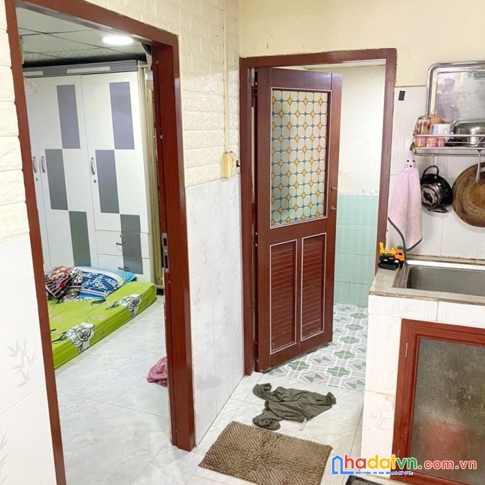 Nhà mặt tiền hẻm thông phạm thế hiển p6q8 giá 4tỷ1