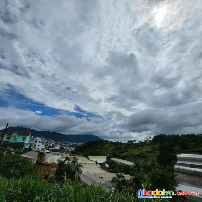 ( gấp gấp ) bán gấp 2500m2 đất rộng view đẹp đường an sơn, đà lạt giá chỉ 10tr/m2