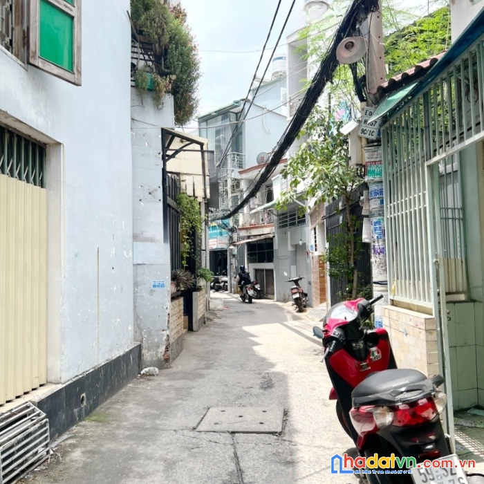 Nhà 2 tầng hẻm thẳng đường dương bá trạc p1q8 - giá : 4.5 tỷ