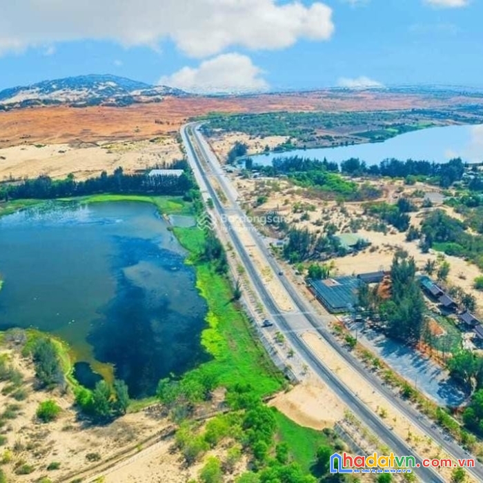 Cần bán miếng đất trồng cây hàng năm, 4745m2, cách đường liên xã 250m