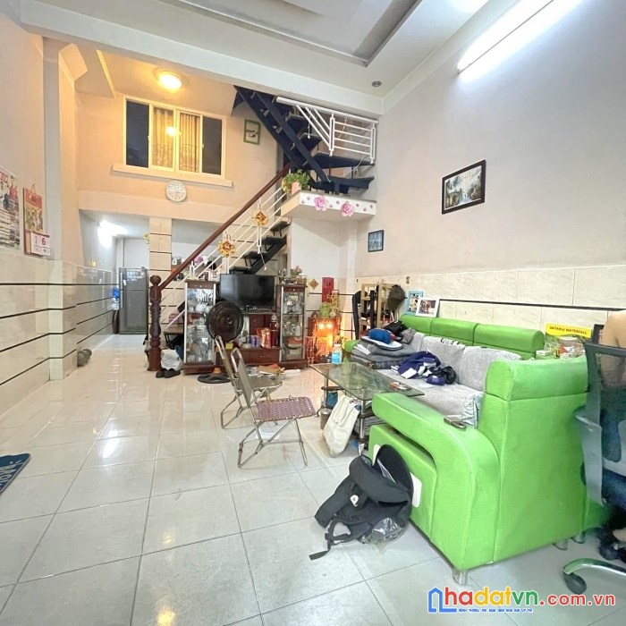 Bán gấp nhà hẻm 1 sẹc, 55m2, 4pn, tân hương – tân phú công chứng nhanh