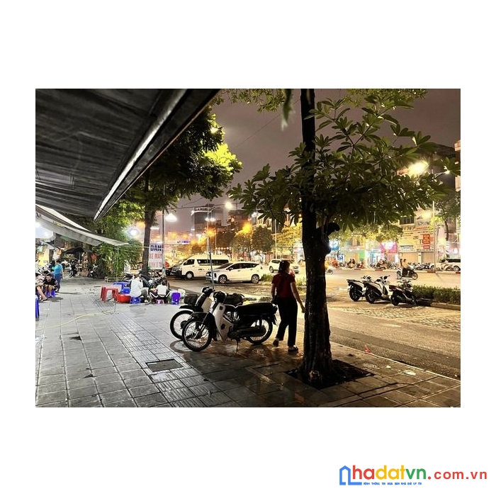 Bán nhà giảng võ 60m 4 tầng mặt tiền 4.5m vỉa hè kinh doanh đẳng cấp chỉ 24 tỷ