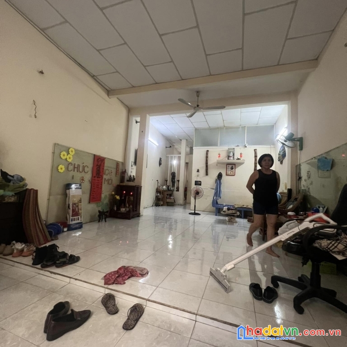 Bán căn nhà c4,gần 100m2, ngay phú thạnh, tân phú.bình long giao thoại ngọc hầu