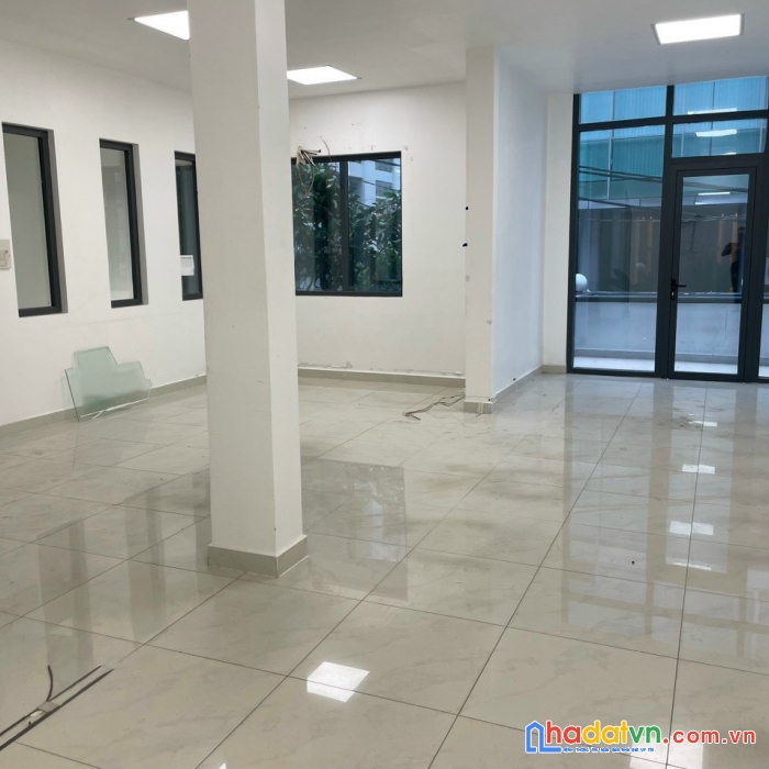 Cho thuê nhà phù hợp vp, spa, thẩm mỹ nam kỳ khởi nghĩa, p.8, q.3