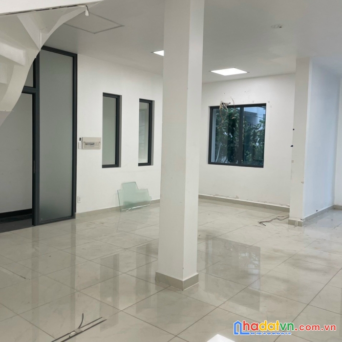 Cho thuê nhà phù hợp vp, spa, thẩm mỹ nam kỳ khởi nghĩa, p.8, q.3