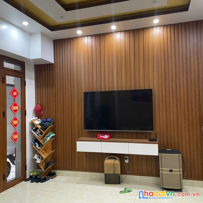 8.bán nhà thiên lôi ngay chợ dôn 4 tầng nội thất  mới đẹp