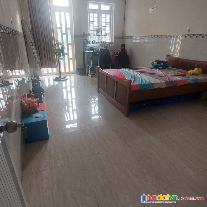 Chính chủ bán gấp nhà 3 tầng – 55m2 hxh nhà 1 sẹc – tân hương, tân phú giá nhỉnh 4 tỷ