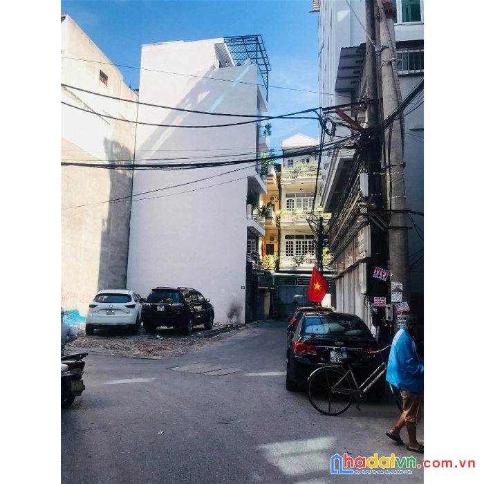 Bán nhà 65m2, 3tầng, mt5,3m, tiện kinh doanh tại nguyễn sơn