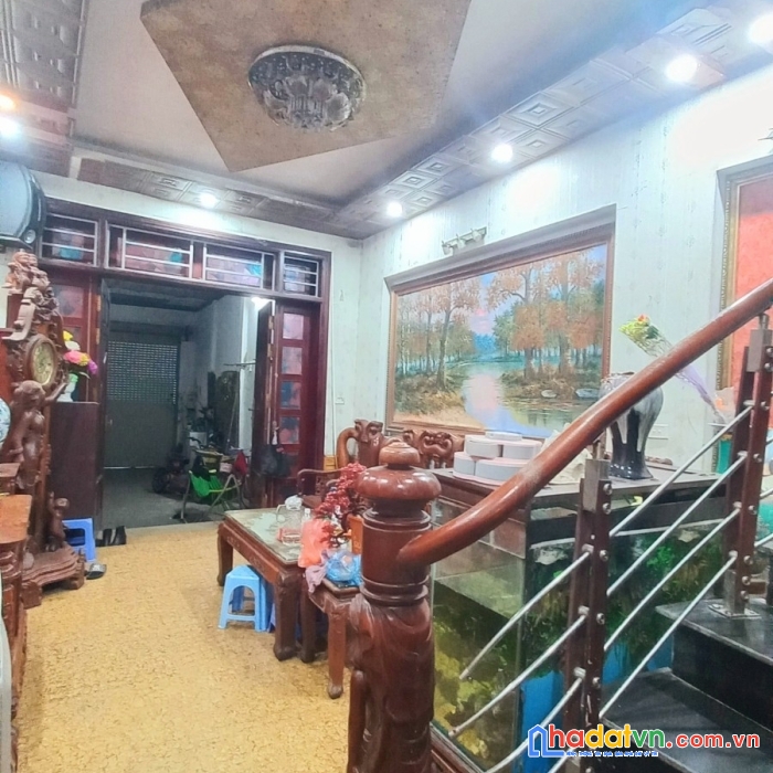 Bán nhà phố hạ đình vew hồ hạ đình ôtô 75m 4 tầng mt 4m chỉ 7 tỷ.