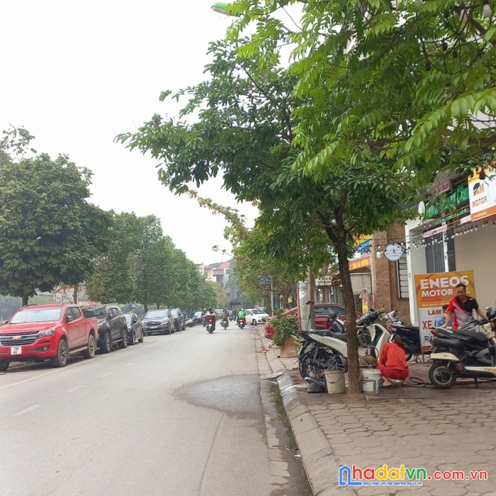 Bán nhà phố hạ đình vew hồ hạ đình ôtô 75m 4 tầng mt 4m chỉ 7 tỷ.