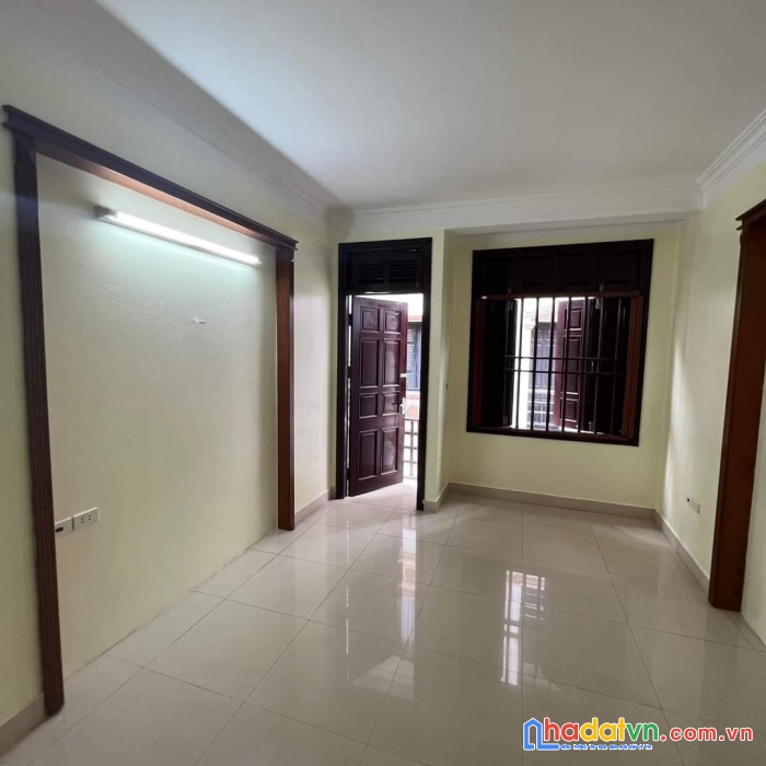 Bán nhà xuân đỉnh ngõ ô tô, 2.85 tỷ.