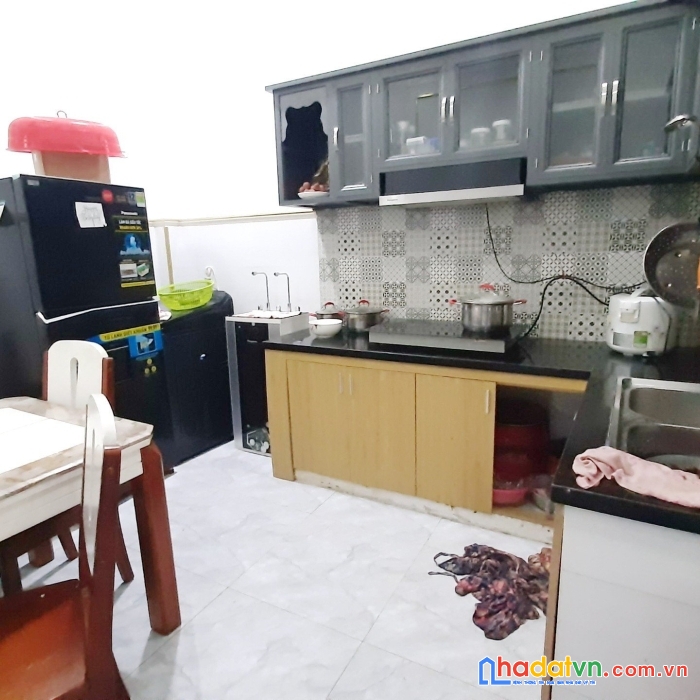 Nhà 3 tầng mới, hẻm ôtô đường tám danh p4q8. giá 6 tỷ tl