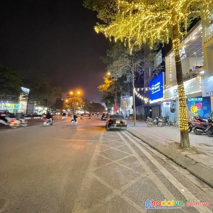 Bán nhà mặt phố xã đàn, ô chợ dừa, đống đa lô góc 3 thoáng kinh doanh nhỉnh 12 tỷ.