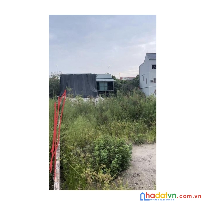 Chính chủ bán đất bát khối, long biên, 100m2 full thổ cư