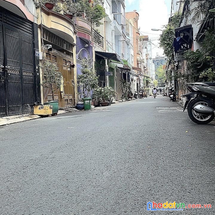 Bán nhà 2 tầng, hẻm kinh doanh  8m thông ,gò dầu tân phú