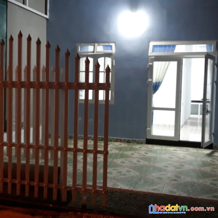 Cần bán gấp nhà giá rẻ hẻm xe hơi đường trương văn hoàn, đà lạt giá 2.45 tỷ