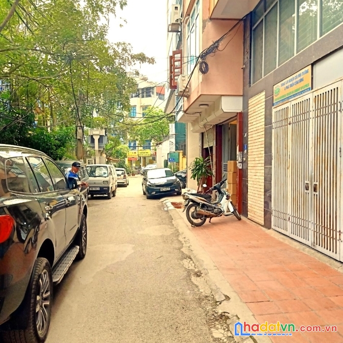 Bán nhà phân lô thiên hiền, 41m, 5t, vỉa hè, kinh doanh, view trường học, giá 7 tỷ 68