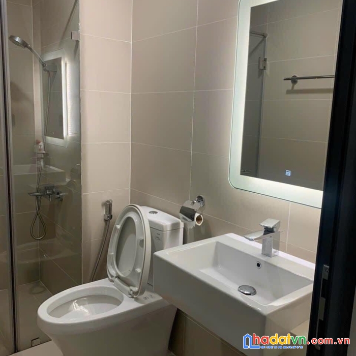 Chính chủ gửi cho thuê căn 3 pn 2 wc full nội thất giá 12 triệu/ tháng ngay trung tâm quận 7