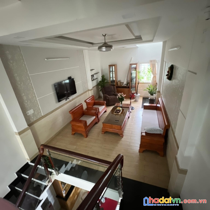 Nhà bán nguyễn sỹ sách, 5 tâng hẻm 5m khu phân lô dân trí, 7 tỷ nhỉnh