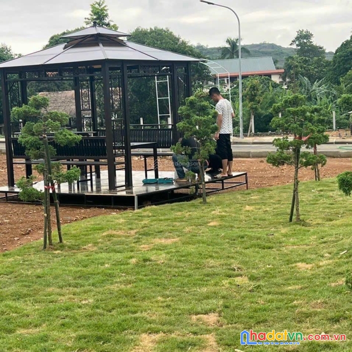 Biệt thự, nhà vườn hà nội đẹp long lanh giá rẻ bất ngờ chỉ từ 12 triệu/m2 .hotlile 0903 205 553