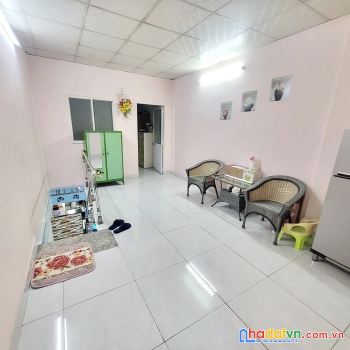 Nhà bán 2 tầng mặt tiền đường tùng thiện vương p12q8 - 5.4 tỷ