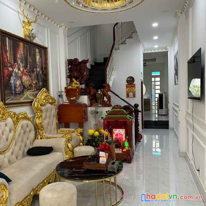 Chính chủ cần bán gấp nhà 2 mt trước sau lê quốc trinh, p. pth, tân phú.