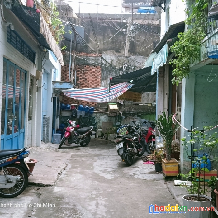 Bán nhà luỹ bán bích, tp 50m2 4t 6pn nhà chính chủ lâu năm, giá tốt chỉ 5 tỷxx