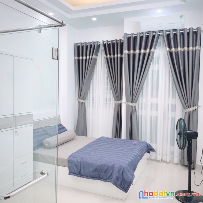 Nhà bán 4 tầng hẻm thông sát mt dương bá trạc p1q8 - giá 6.2 tỷ