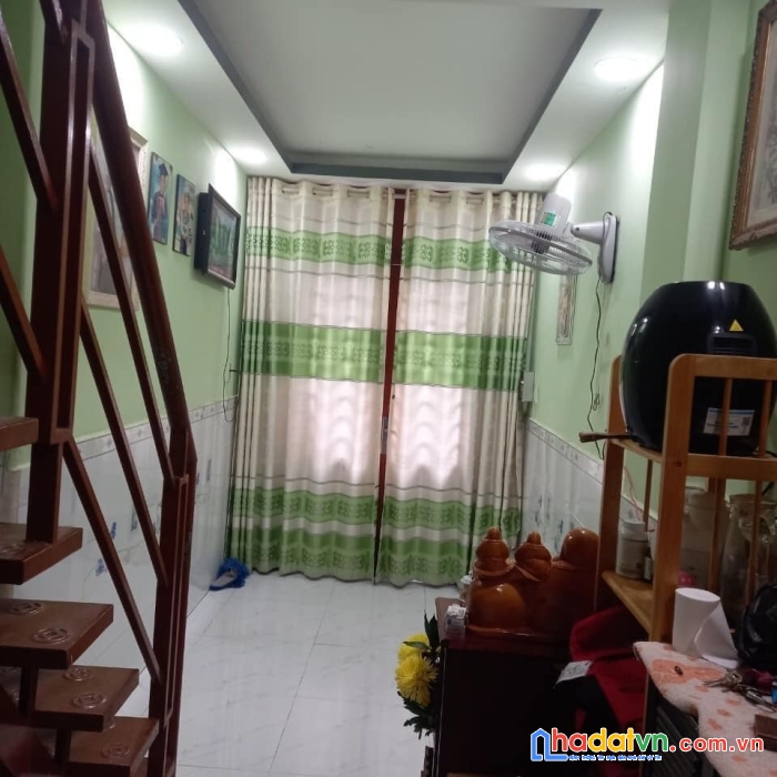 Chủ gấp bán nhà lâm văn bền ,phường tân kiểng quận 7,giá:2tỷ6.shrcc.