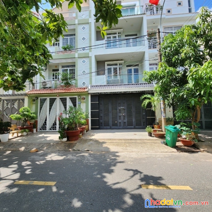 Bán nhà phường bình trưng đông quận 2 ,kdc 10 mẫu