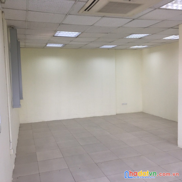Chính chủ cho thuê 40m vp giá rẻ tại 62 đường yên phụ