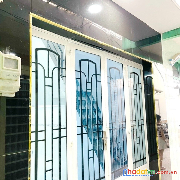Nhà 3 tầng hẻm 330 âu dương lân phường 3 quận 8 - giá 3 tỷ