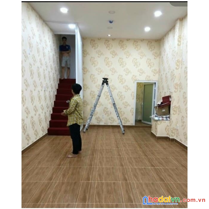 Đường hồ văn huê , phường 9, quận phú nhuận