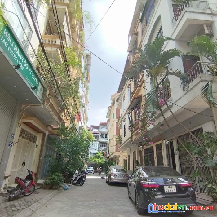 Bán nhà phố trung kính, gara ô tô, phân lô, kinh doanh, ở sướng