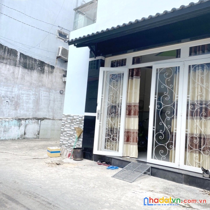 Nhà 4 tầng hẻm xe ô tô 6m hưng phú p10.q8 - 4 tỷ 5