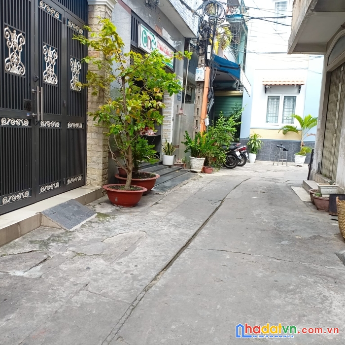 Bán nhà 1 sẹc hẻm oto - 45m2 sổ vuông vức - hòa bình, tân phú -  nhỉnh 4 tỷ