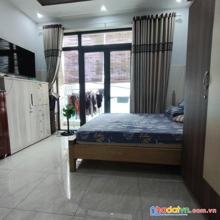 Bán nhà 3 tầng - hẻm oto đổ cửa 40m2 - hòa bình, tân phú - nhỉnh 5 tỷ