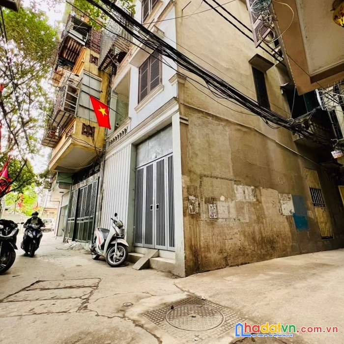 Bán nhà xã đàn-lô góc,sáng,thoáng,kinh doanh,làm văn phòng-45m2. 4tầng. mt4,6m. 6,1 tỷ