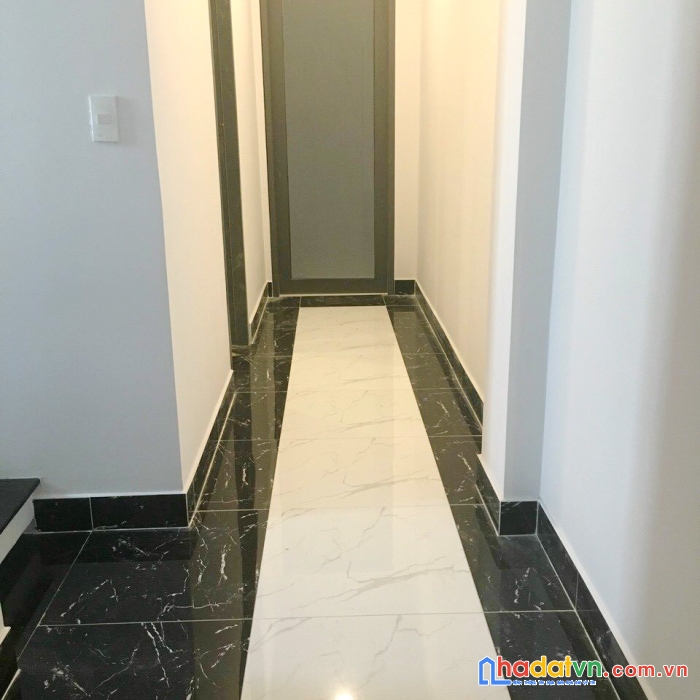 Hoa hồng 1% gửi bán chdv 6 tầng mặt tiền đường huỳnh văn một p.hiệp tân quận tân phú
