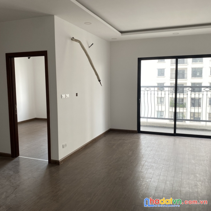 Bán gấp căn hộ căn góc tầng trung chung cư đẹp nhất eco lake view-giá cực hấp dãn