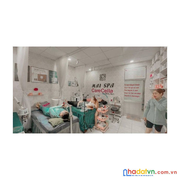 Cần sang nhượng gấp mặt bằng kinh doanh đẹp ngay chợ ngọc hà.