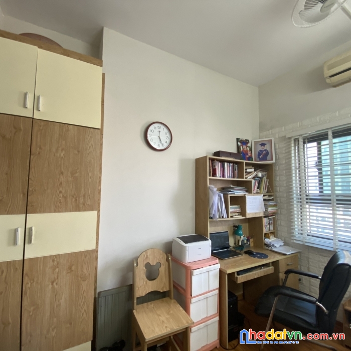 Bán gấp căn hộ tầng trung kim văn kim lũ 65m2 giá 1 tỷ3x