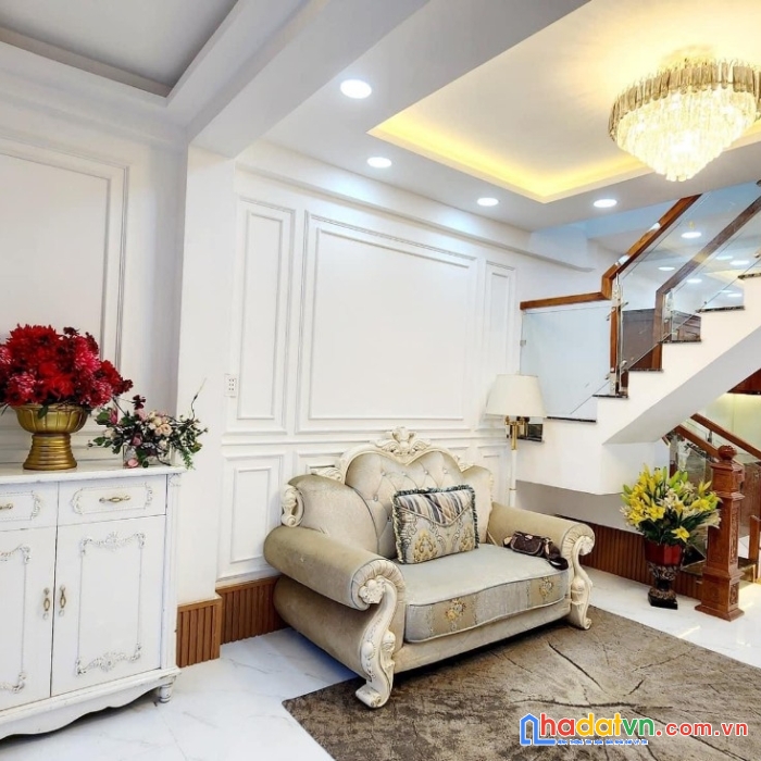 Nhà bán mới đẹp hẻm 3m - 184 âu dương lân p3 q8 - 4 tỷ 180 triệu