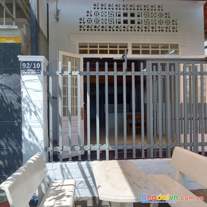 Cho thuê nhà nguyên căn mặt tiền đường nhựa, thuận an, bình dương