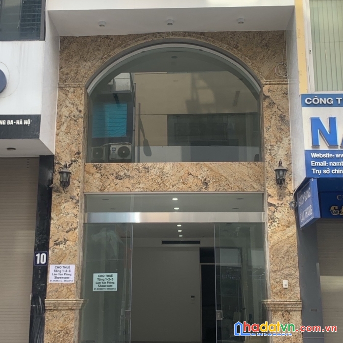 Cho thuê cửa hàng, văn phòng cty tại số 8 phố an trạch, phường cát linh