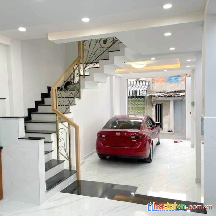 Cho thuê nnc - căn góc đường nội bộ bông sao p5q8. giá 20 triệu