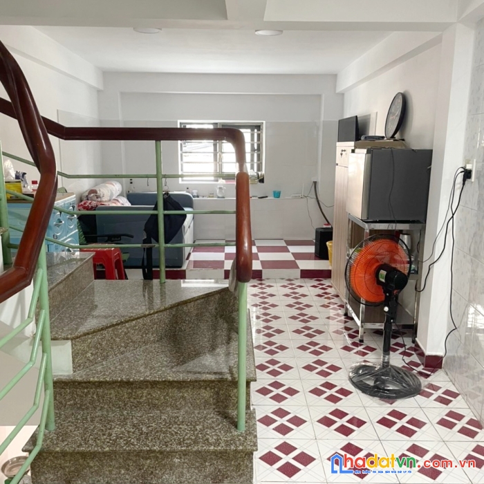 Bán nhà mới 5 tầng hẻm xe tải đường sư vạn hạnh p9q5 - giá 9.5 tỷ