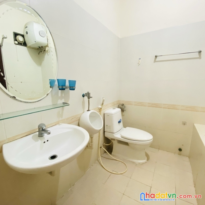 Bán nhà hẻm xe hơi đường võ văn tần p5 quận 3 nhà xây 5 tầng btct 42m2 giá 7.9 tỷ tl